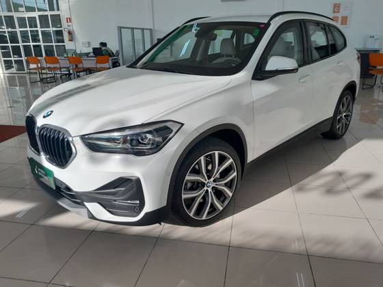 BMW X1 2.0 16V TURBO ACTIVEFLEX SDRIVE20I GP 4P AUTOMÁTICO BMW X1 2.0 16V TURBO ACTIVEFLEX SDRIVE20I GP 4P AUTOMÁTICO